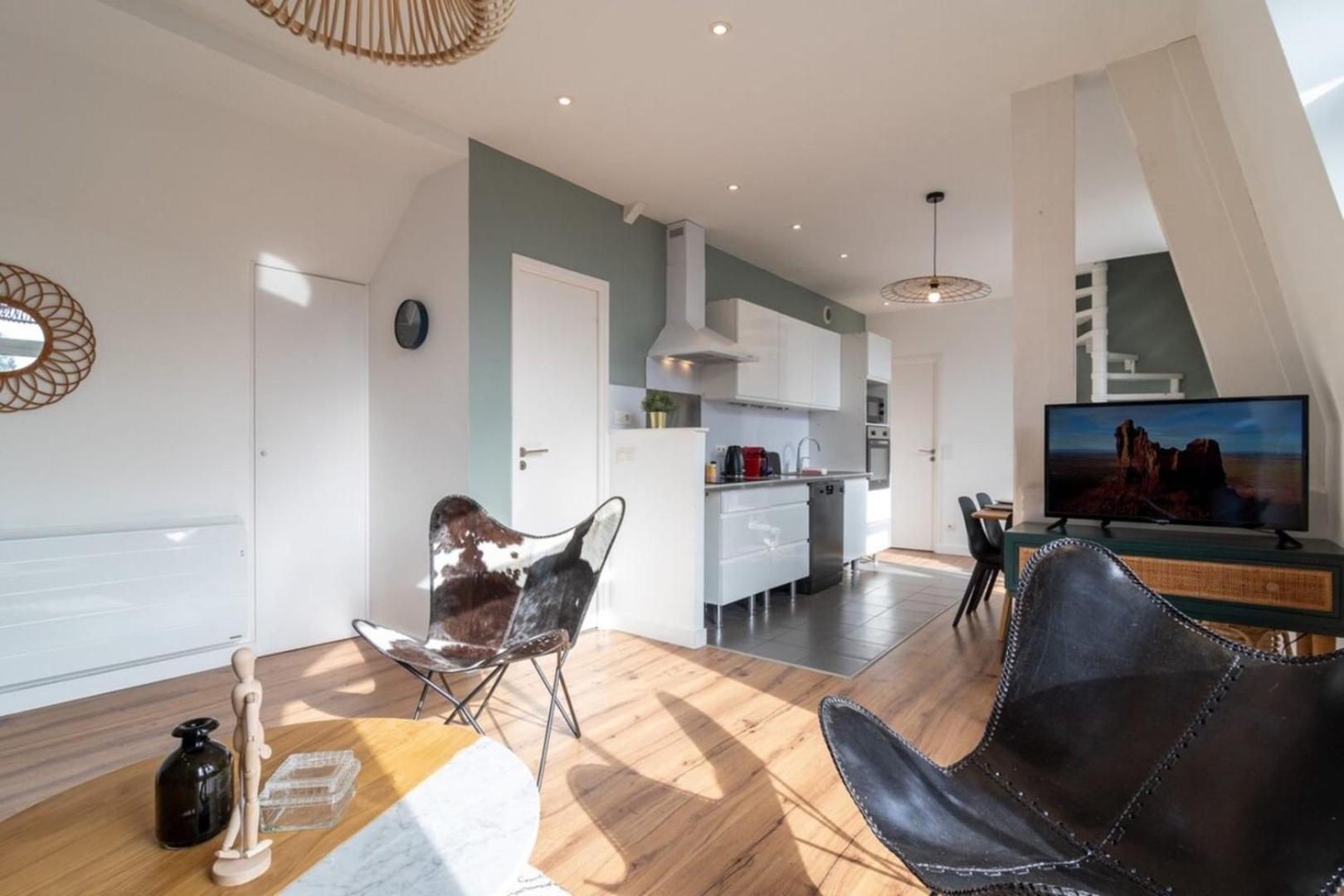 Marcq En Baroeul - Superb Apartment + Parking Ngoại thất bức ảnh